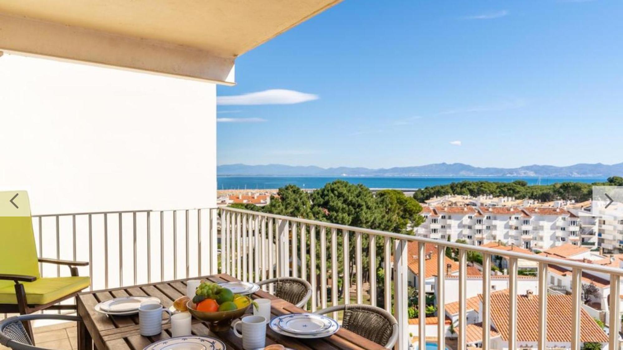 Orsa-Atico Con Vista Al Mar Y Piscina Apartment เลสกาลา ภายนอก รูปภาพ