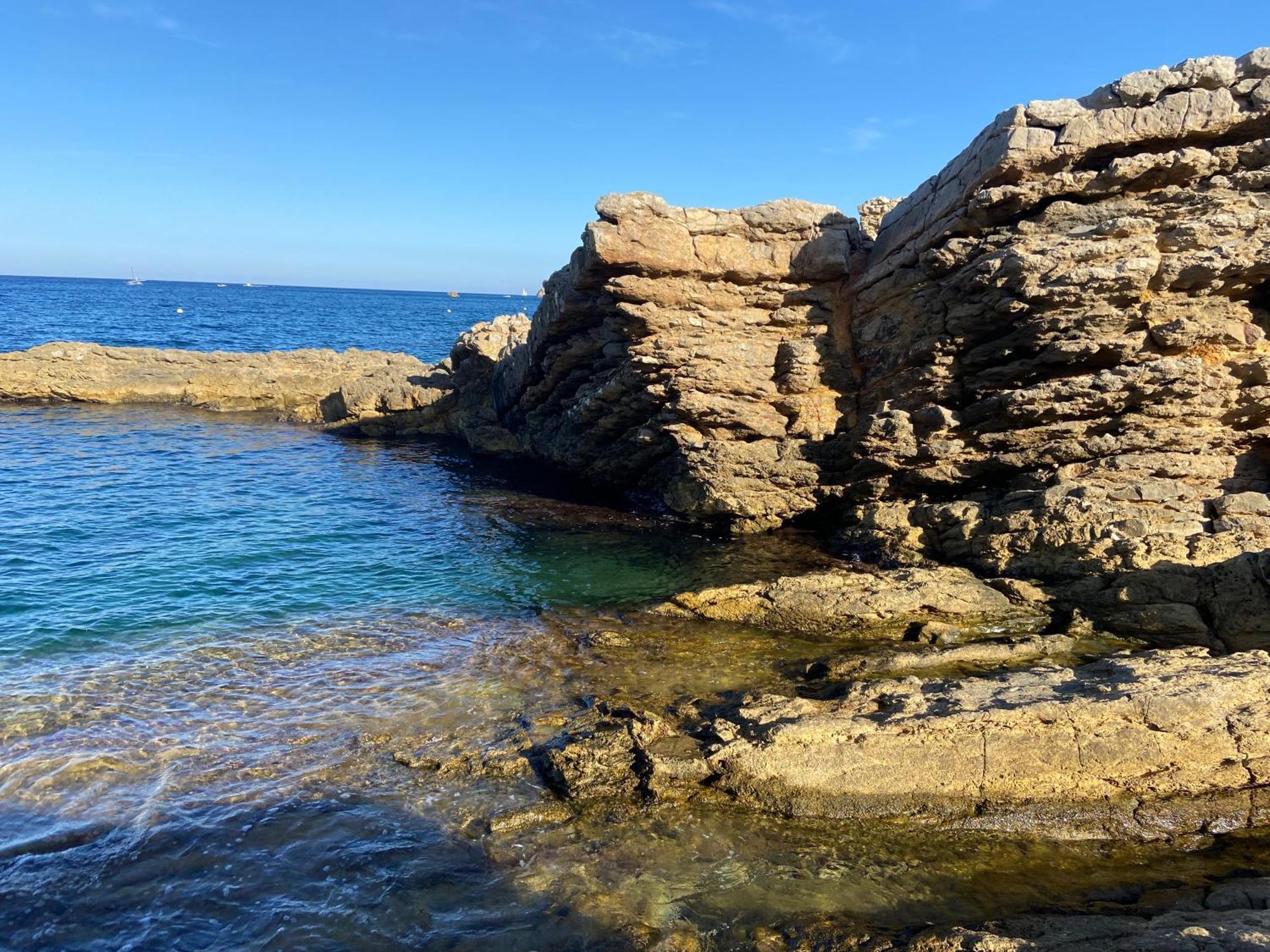 Orsa-Atico Con Vista Al Mar Y Piscina Apartment เลสกาลา ภายนอก รูปภาพ